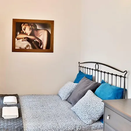 Argentis Kielbasnicza Retro Loft דירה